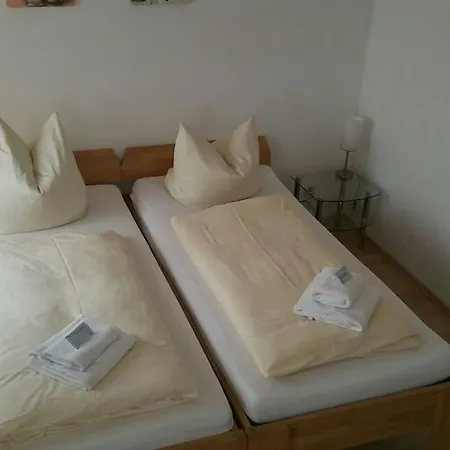 Zur Dicken Eiche מלון מונסטר