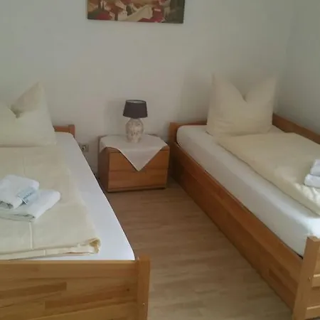 Zur Dicken Eiche מונסטר