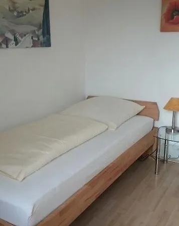 Zur Dicken Eiche 2* מונסטר